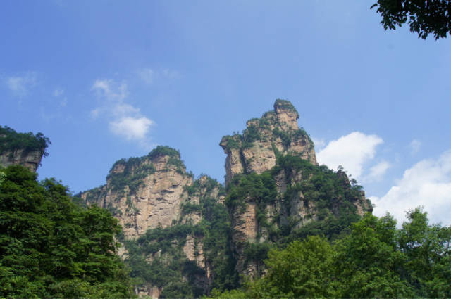 澳门去张家界旅游,交通方便吗?需要游玩几天好