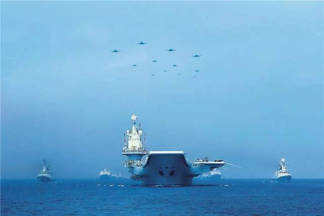 从此, 中国海军建军节就定在了4月23日.