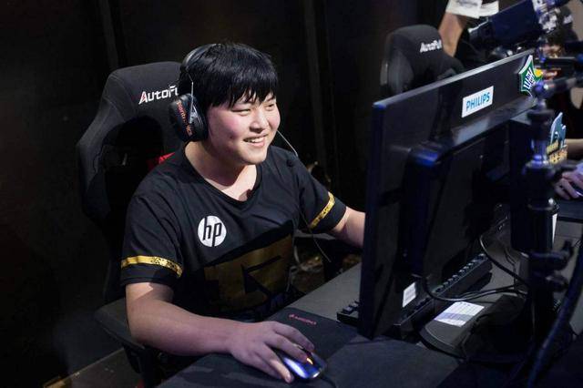 小花生Peanut研究MSI对手想见Haro 网友:想见厂长还拐弯抹角?