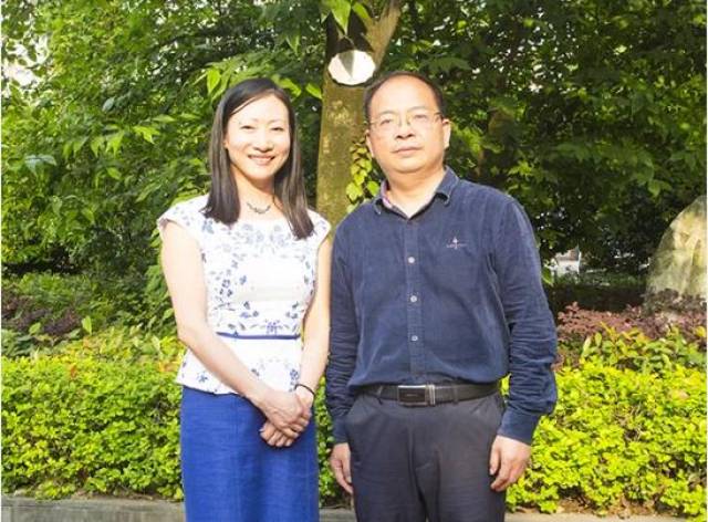 南充市白塔专家杰出校友世界级中学物理学量子英籍物理学家李珏蓉回湖南初中株洲高和江敏图片