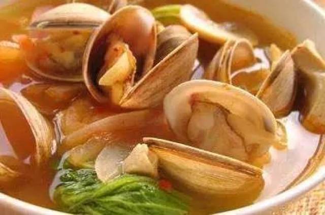 蛤蜊海鲜汤