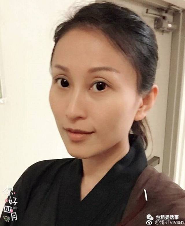 在黄圣依还忙着和儿子尬聊时,杨子和前妻的女儿已经默默申请上哈佛