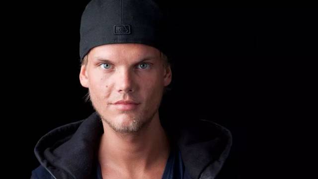 avicii: 人间不值得,而你一直是少年