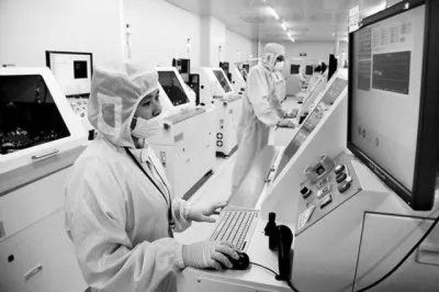 中国芯自主研发,阿里又走在了B(A)T前面!