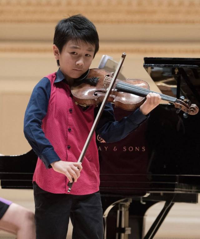 赛事丨冠军李映衡演奏巴赫《第四奏鸣曲》〖2