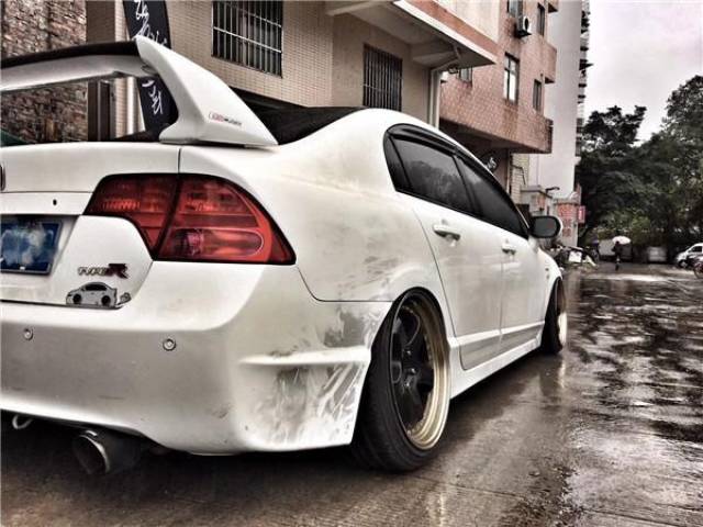 八代思域改装气动避震低姿态改装玩转HF风格