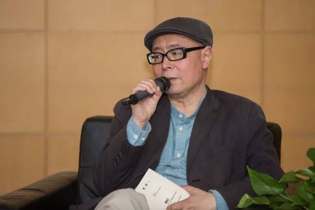 中央美术学院人文学院副院长 李军