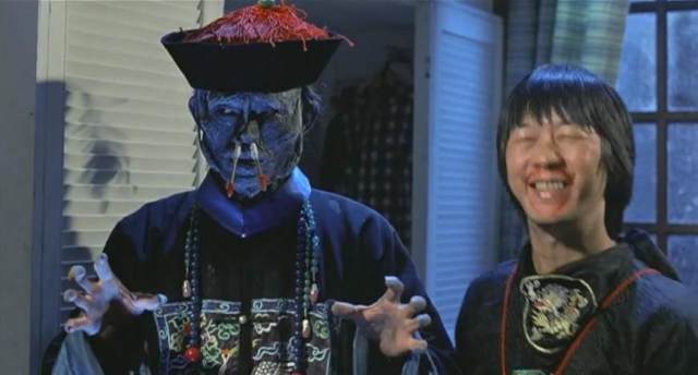 林正英的僵尸片一度成为我的噩梦,他走后无人