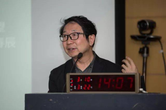 中央美术学院人文学院院长,图想丛书主编尹吉男