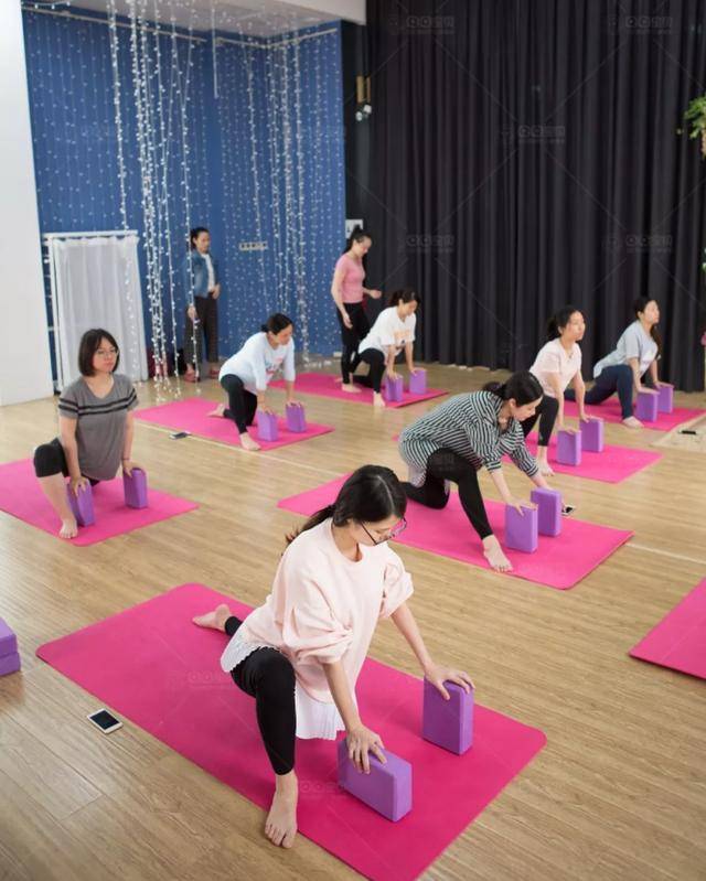 孕妇瑜伽,是顺产分娩和产后快速恢复身材的秘诀