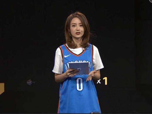 nba女主播颜值,人气大pk,小七,美娜脱颖而出,网友:首选美娜