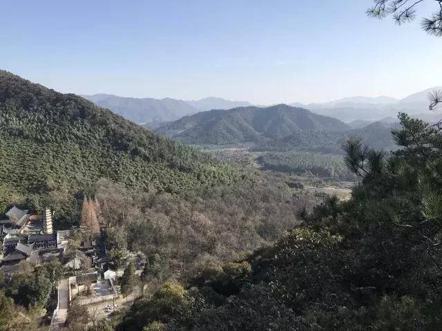 安吉灵峰山景区