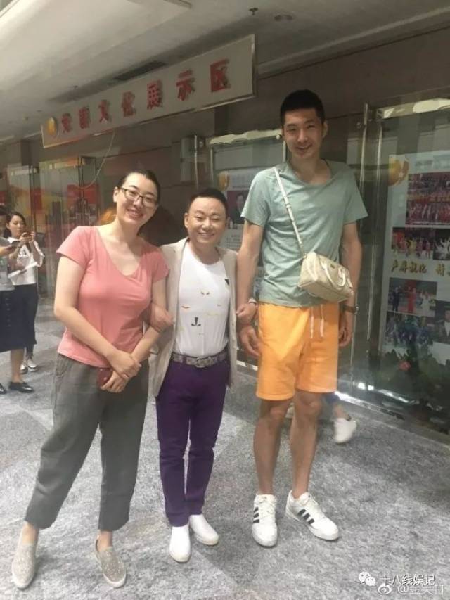 辽篮太太团颜值最高?郭艾伦钟爱网红脸 赵继伟女友是演员