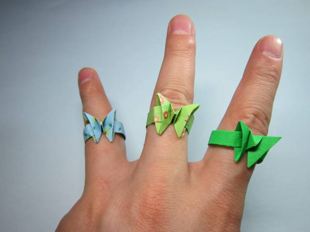 一张小纸条就能折出美丽的蝴蝶戒指,纸艺手工折纸戒指,diy手工制作