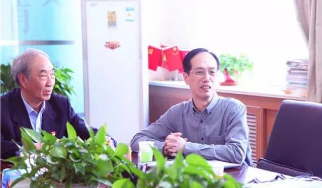 丰台少年二号卫星总设计师龚万骢老师提出建议