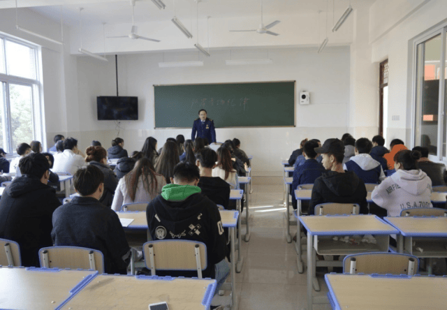 绵阳理工学校:多种形式全方位打造毕业生100%就业奇迹