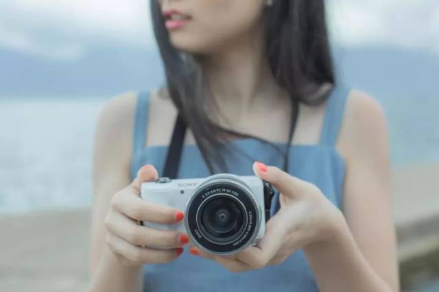 什么样的女人适合自己 5d7a8072c13140e68f9cf55c2f471457.jpeg
