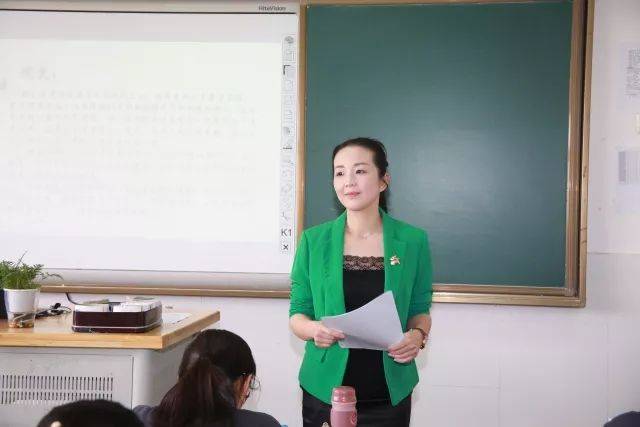 相城区陆慕高级中学叶婷老师展示《小狗包弟》