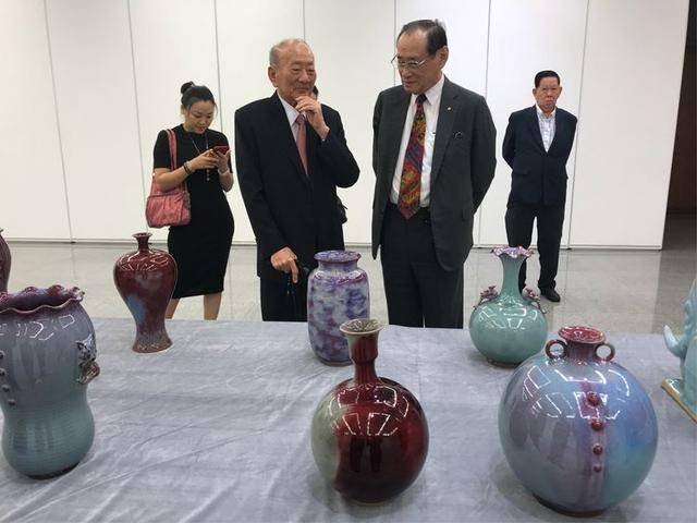 "一带一路中国钧瓷文化泰国行"今曼谷中国文化中心启幕