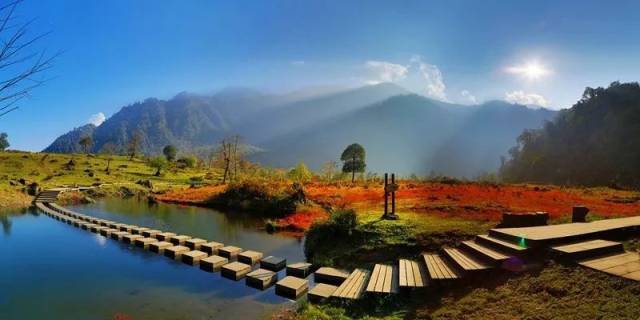 之后前往瓦山坪旅游接待点晚餐,晚餐之后前往住宿点,永胜乡旅游接待