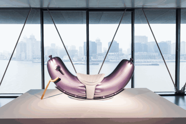 跨界合作生活家居饰品 以及大型艺术雕塑作品,让你全方位领略jaime