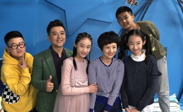 牛!中国女航天员王亚平来到央视少儿,参与《微星时代》拍摄