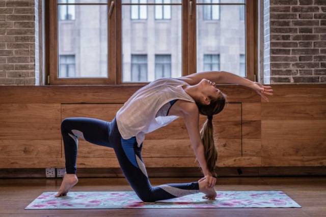 课程是纤体塑形系列课程之super core,强化核心肌群与内在力量.