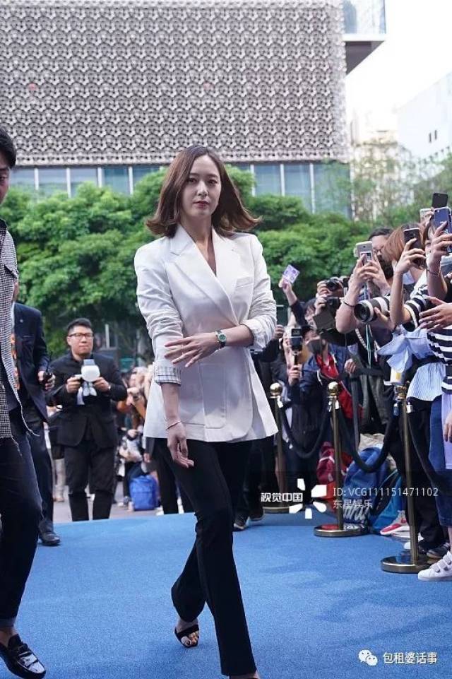 krystal发胖成大码水晶,长肉势头比刘亦菲还猛,xxl身材还跳得动舞?