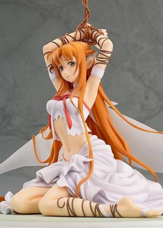 价格稳定,笔者认为各种方面考虑,确实是一款值得推荐的亚丝娜手办