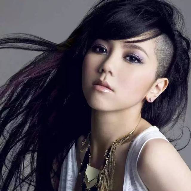 王源资源被范丞丞抢?张翰张钧宁在一起?李沁