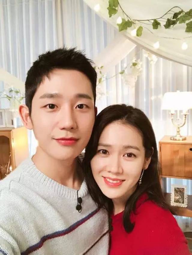 漂亮姐姐孙艺珍到底是靠什么撩到小奶狗的?