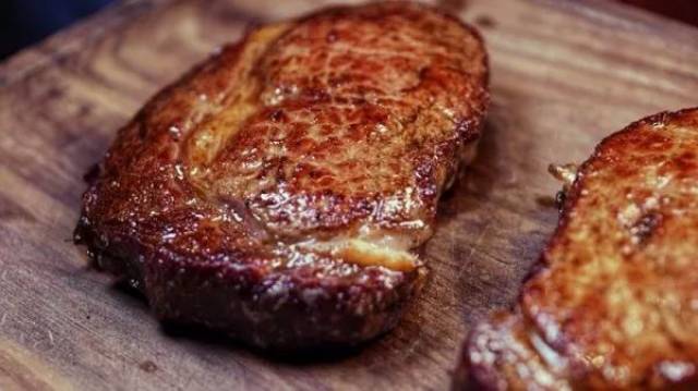 东北首家干式熟成牛排登场,顶级饕餮盛宴,低调