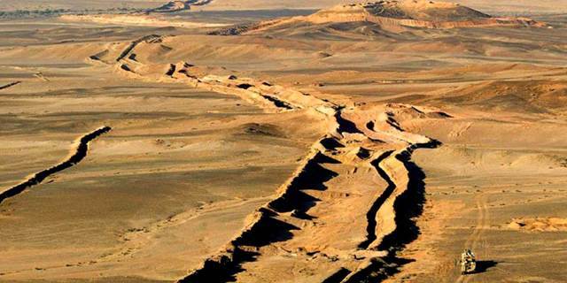 中东乱局不定,为什么摩洛哥又拉黑伊朗?