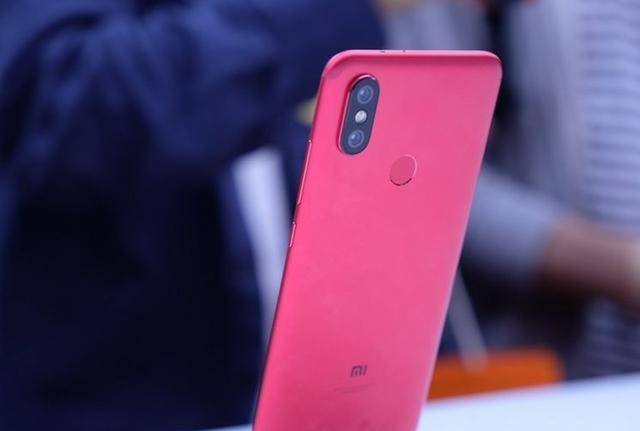 锤子坚果3、小米6X、荣耀9青春版谁口碑更好