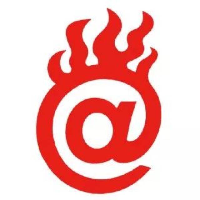 男员工排队让女经理扇耳光!房产公司:是员工