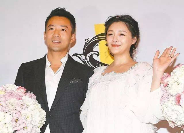然鹅,就算是安以轩各种拈酸吃醋难以释怀,人家大s和汪小菲一点没受