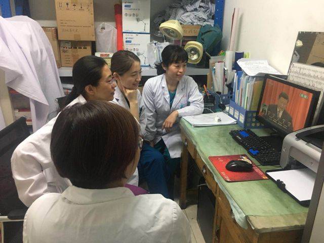 战动态】民盟附属四院支部学习纪念马克思诞