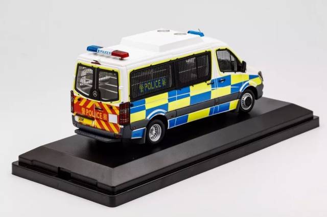 【测评】极光1/43香港警察冲锋车