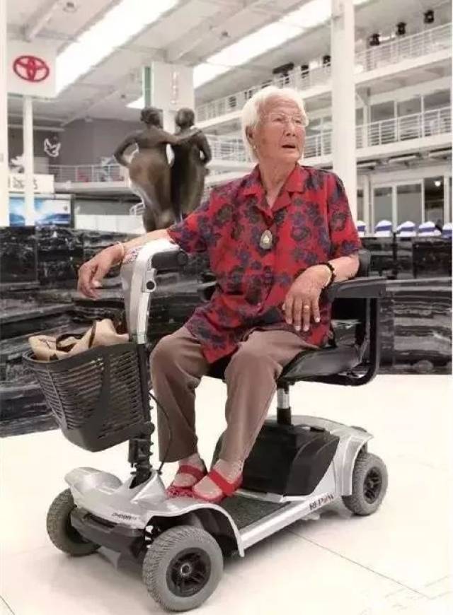 厉害了!长春97岁奶奶众筹开超市 一半利润给孤儿