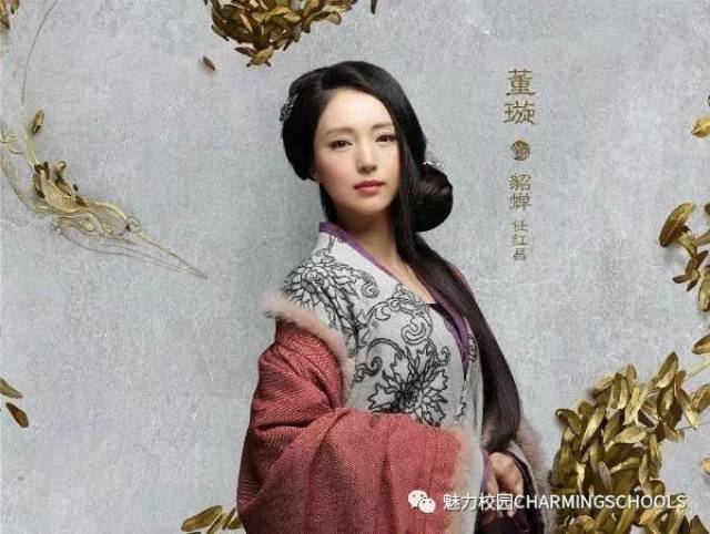 图片来源于网络,版权归原作者所有 自带的古装美人气质使董璇轻松驾驭