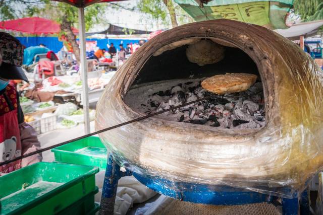 这种烧饼是山东商河,惠民一带流行的民间面食小吃.