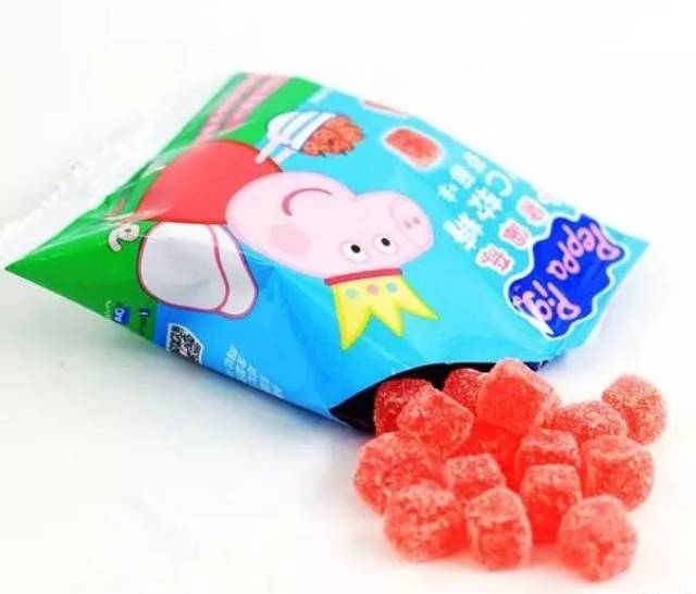 咬下去有嚼劲,qq的,上面还有糖粒子,果汁味肥肠醇厚呢. 这可