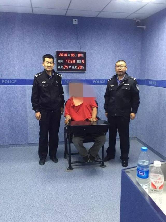 四平这对夫妻太疯狂,辱骂脚踹派出所所长,想过后果吗?