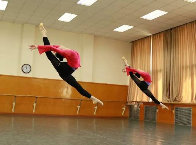 北京舞蹈学院中国古典舞教学交流展示活动,这群孩子超级棒!