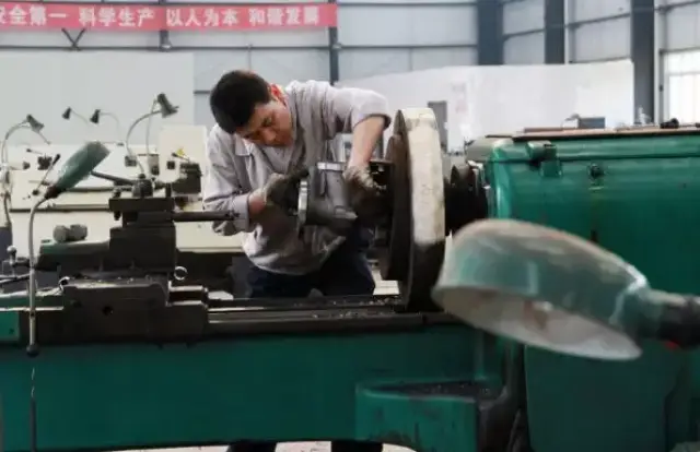 我不想干机械了,真的好累.