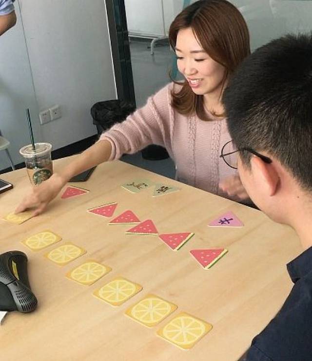 怎样教小孩识字 546aaee01a214560a06737de741eef5c.jpeg