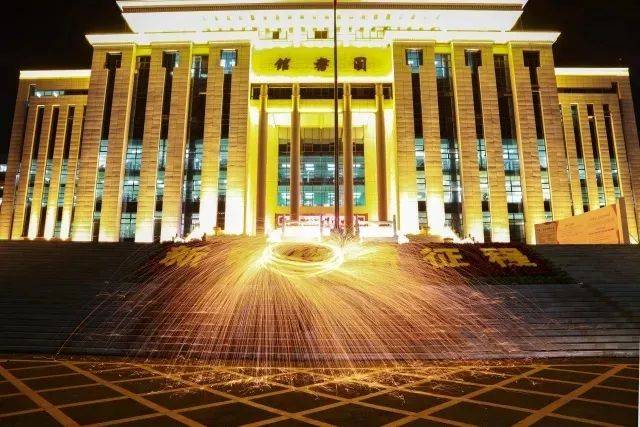大赛团体二等奖 第二届全国高校 bim 毕业设计作品 图:@云南工商学院