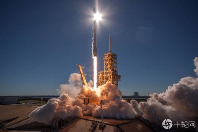 猎鹰9号Block 5今晨首飞成功 可24小时内连飞两次