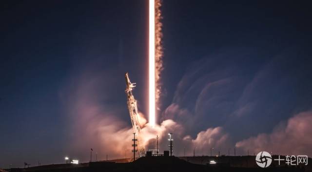 猎鹰9号Block 5今晨首飞成功 可24小时内连飞两次