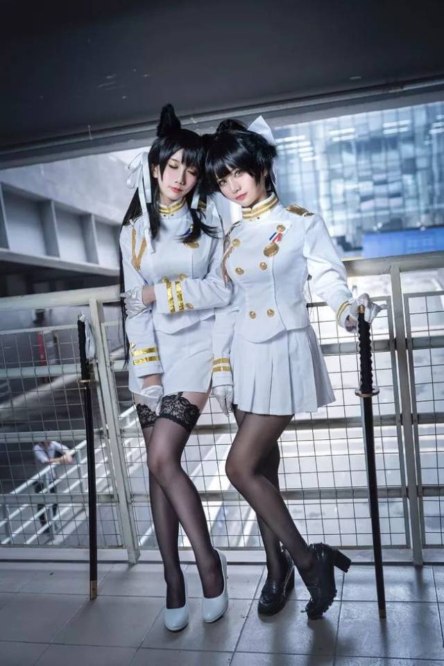 关键词:碧蓝航线 cosplay 高雄 爱宕 小姐姐 黑丝  喜欢的朋友,请